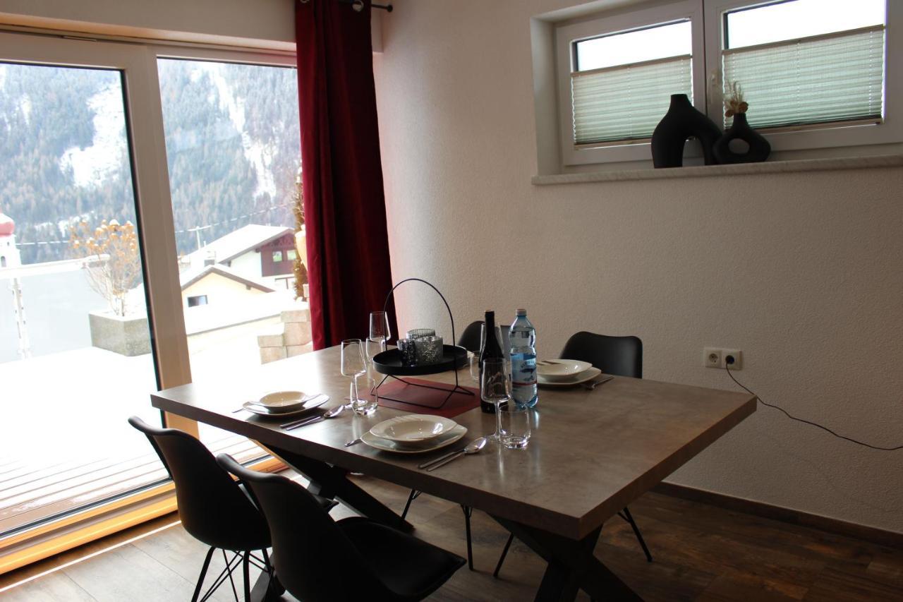 Alpenapart Hochzeiger แยร์สเซินส์ ภายนอก รูปภาพ